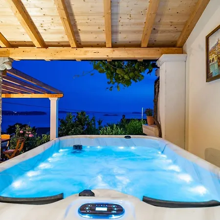 Fortuno - One Bedroom With Terrace And Sea View 公寓 *