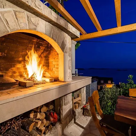 Fortuno - One Bedroom With Terrace And Sea View