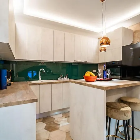 Fortuno - One Bedroom With Terrace And Sea View *