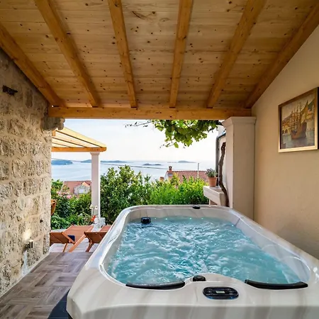 Fortuno - One Bedroom With Terrace And Sea View Mlini