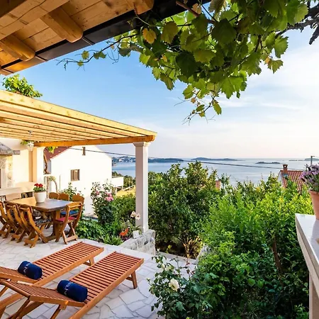 Fortuno - One Bedroom With Terrace And Sea View *