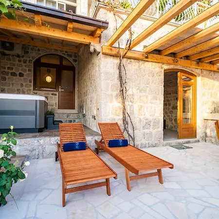 Fortuno - One Bedroom With Terrace And Sea View *