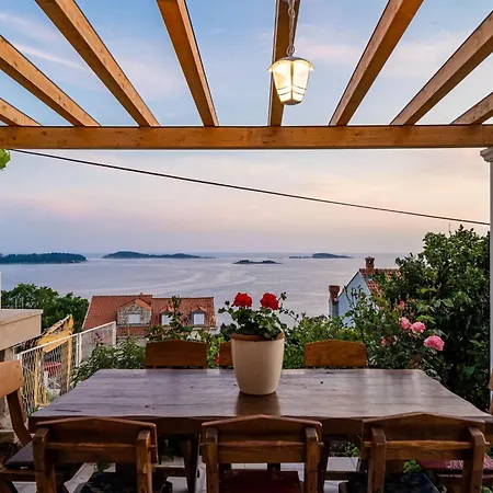 Appartement Fortuno - One Bedroom With Terrace And Sea View